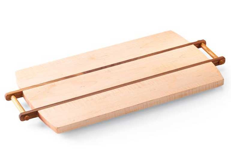 Impress Guests With This Handy Wooden Chopping Board and Serving Tray