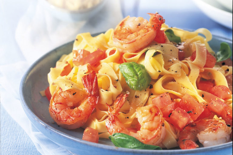 Prawn, Tomato And Basil Tagliatelle