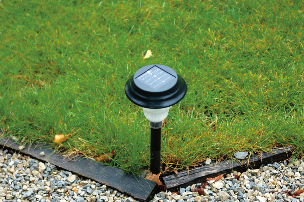 Where To Install Outdoor Lighting, How To Install Garden Lighting Wiring