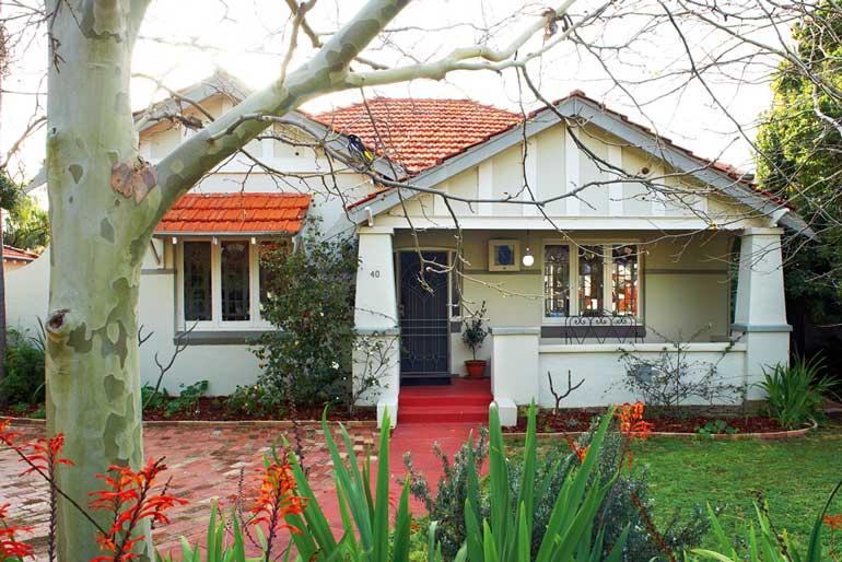Exterior Paint Ideas For Older Homes Australian Handyman - California Cottage Exterior Paint Colors