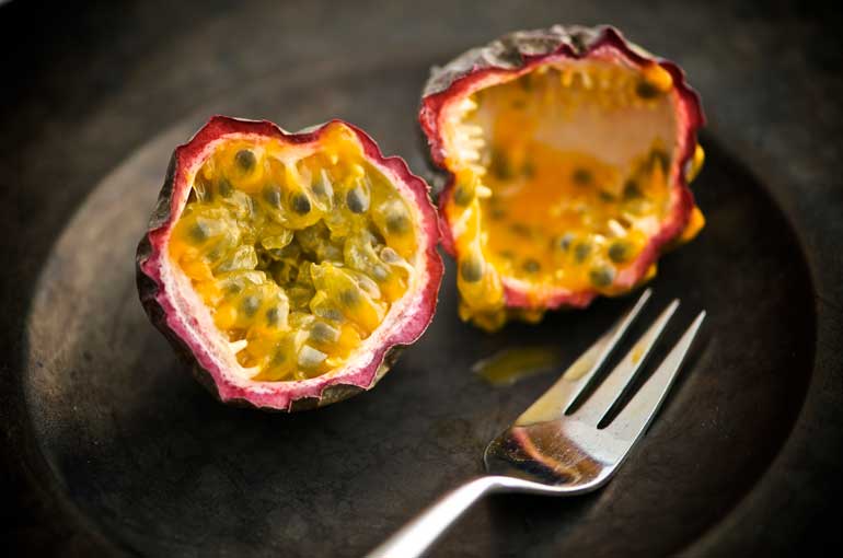 What type of passionfruit can I grow in Australia?  