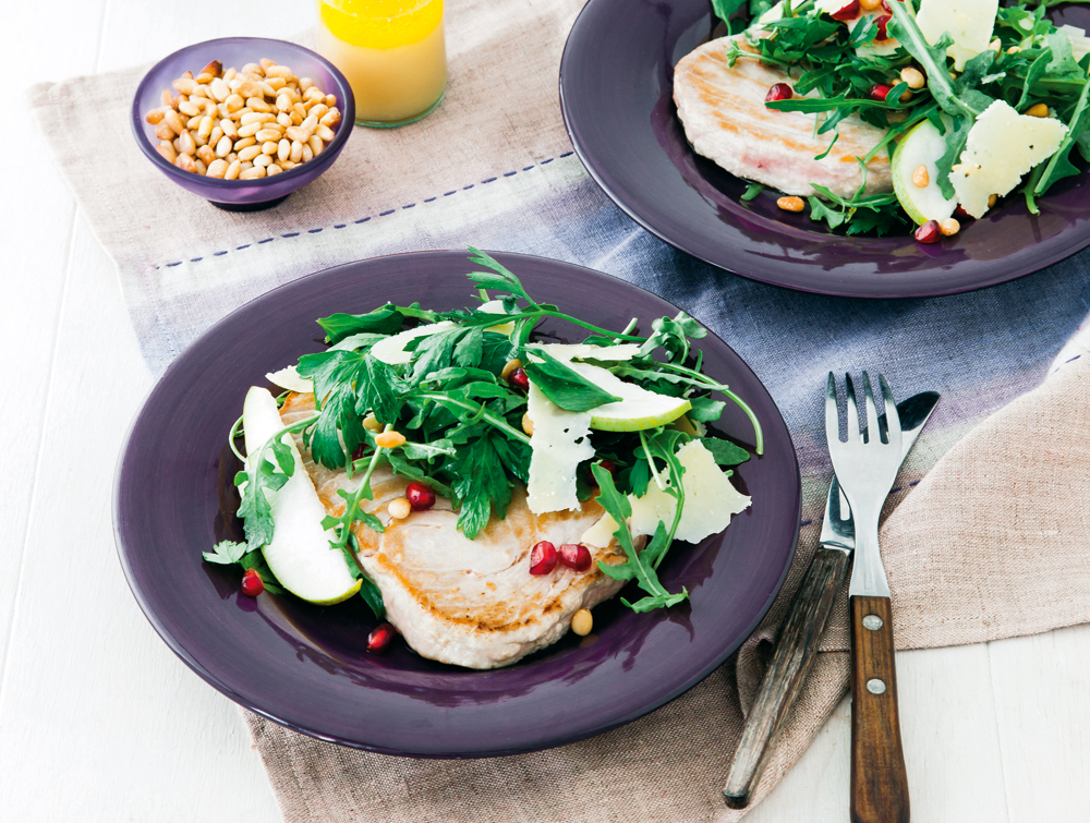 Tuna With Parsley And Pomegranate Salad - Australian Handyman Magazine