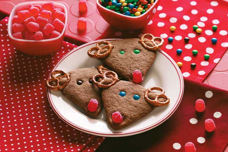2. Chocolate Reindeer Cookies 