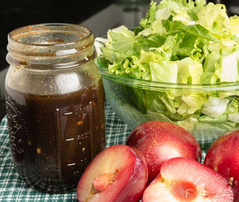 Prepare and store salad dressing