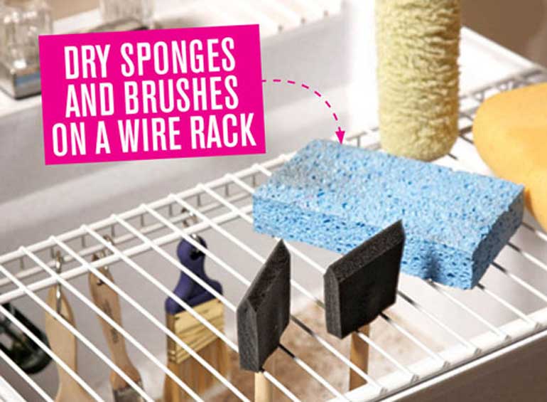 3. A foolproof method for drying paintbrushes 