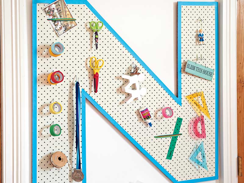Make A Craft Station From Pegboard