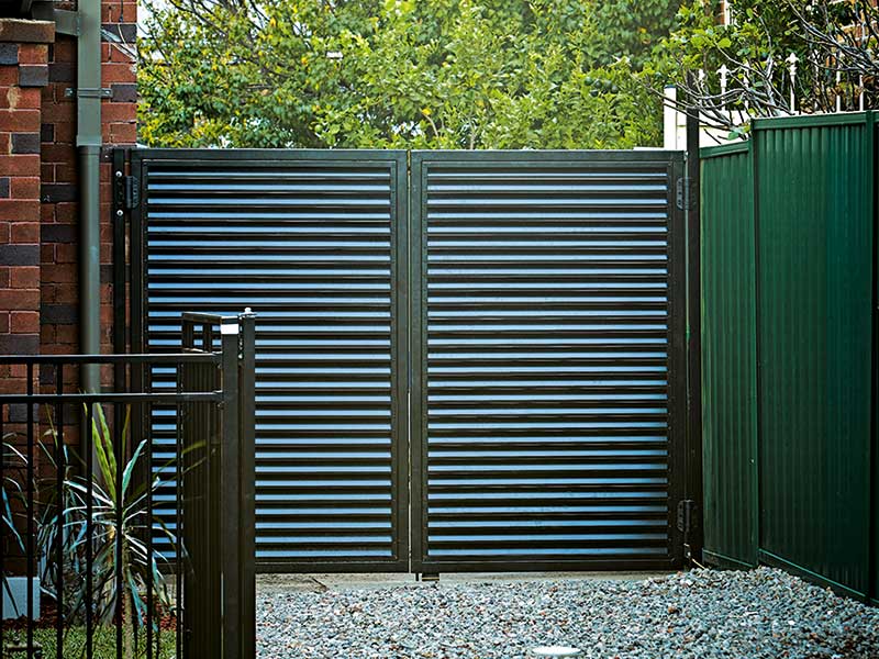 How To Install A Side Gate