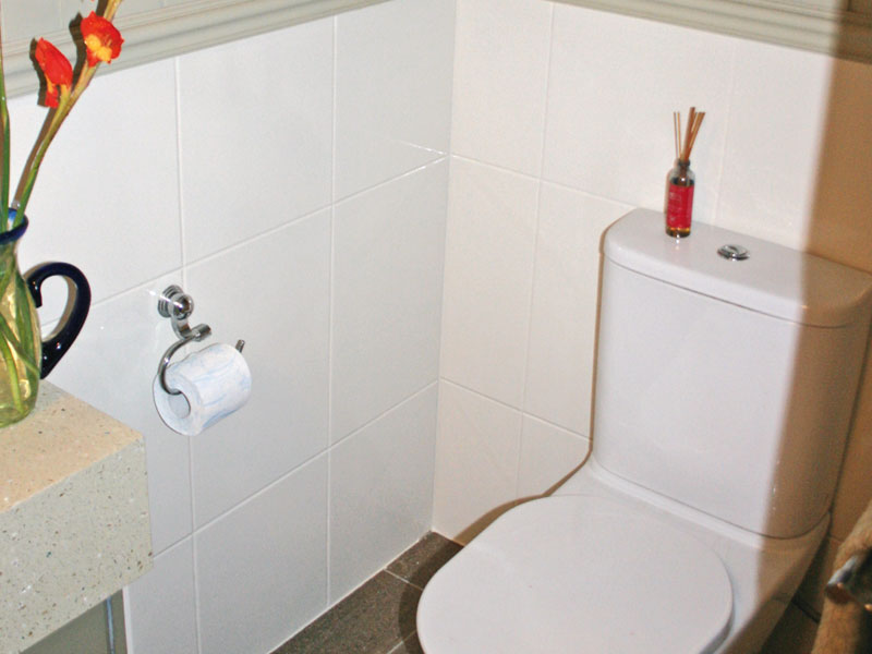 Paint Over Old Tiles Australian Handyman - Paint Over Existing Bathroom Tiles