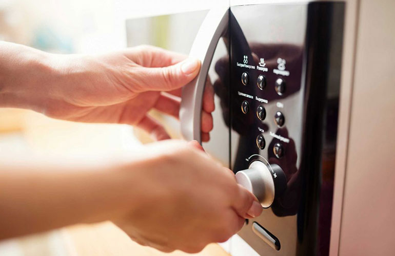 10 things you didn’t know your microwave could do