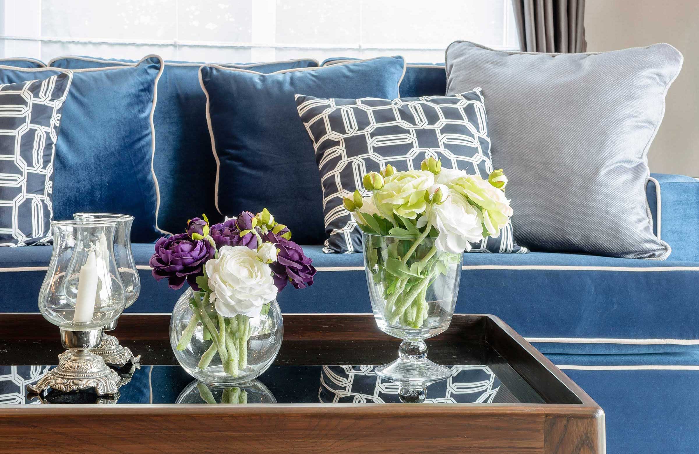 8 decorating mistakes that make your home look messy