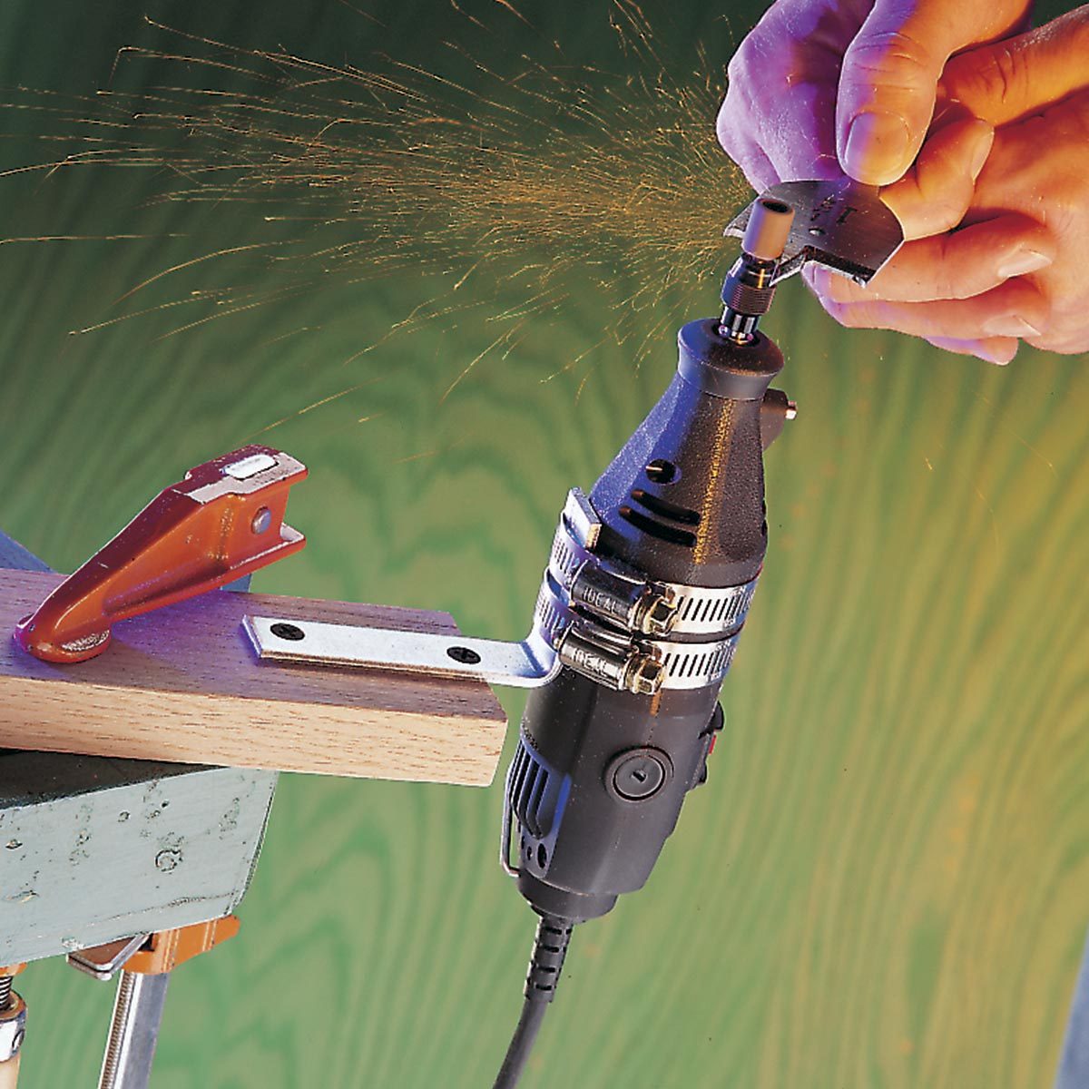 Make a tiny benchtop grinder