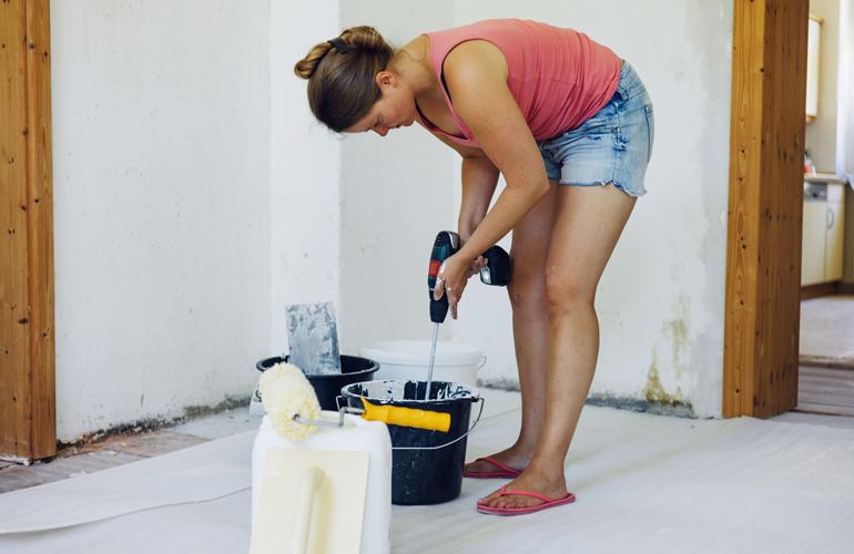 Not thoroughly mixing the paint