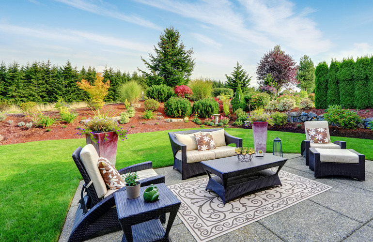 Hillside landscaping with mulch