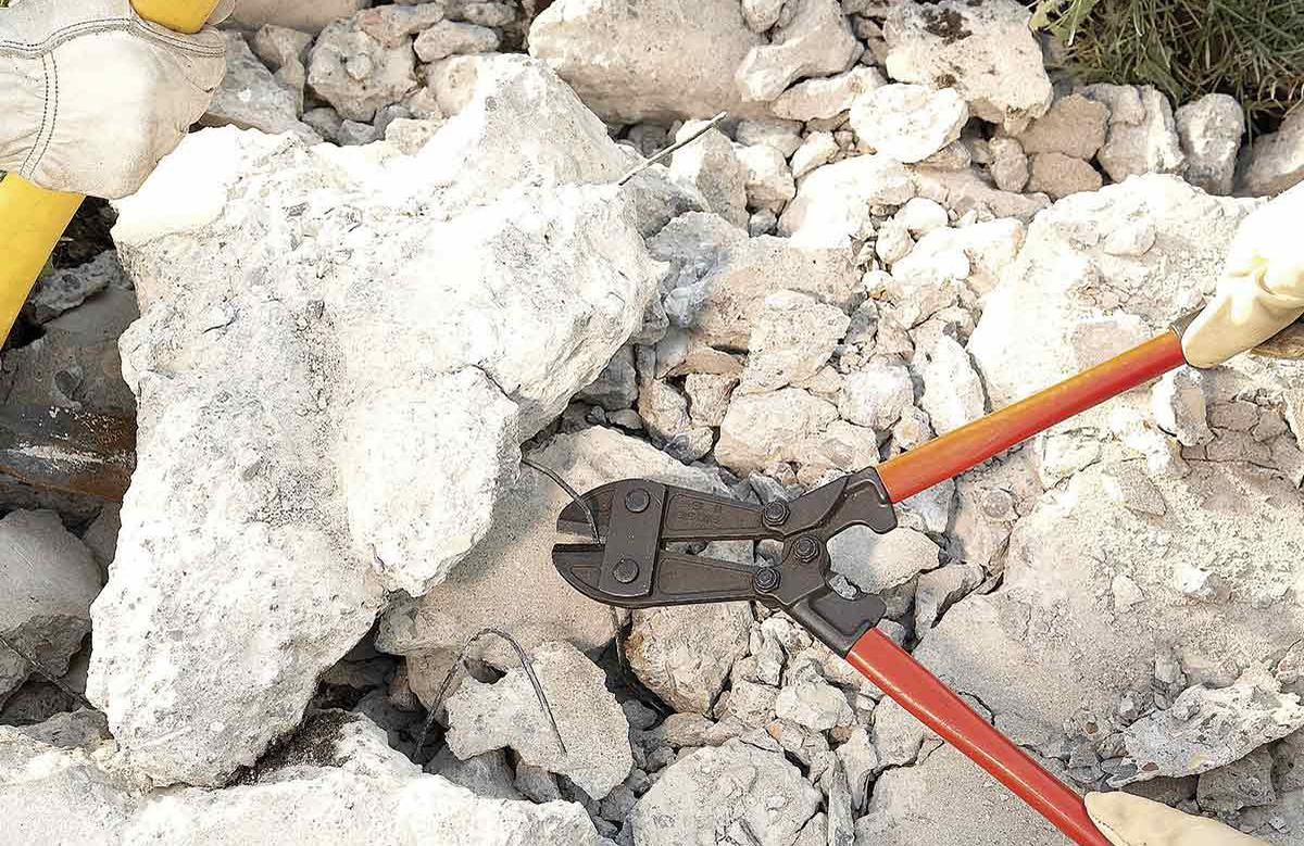 Snip reinforcement wire in concrete