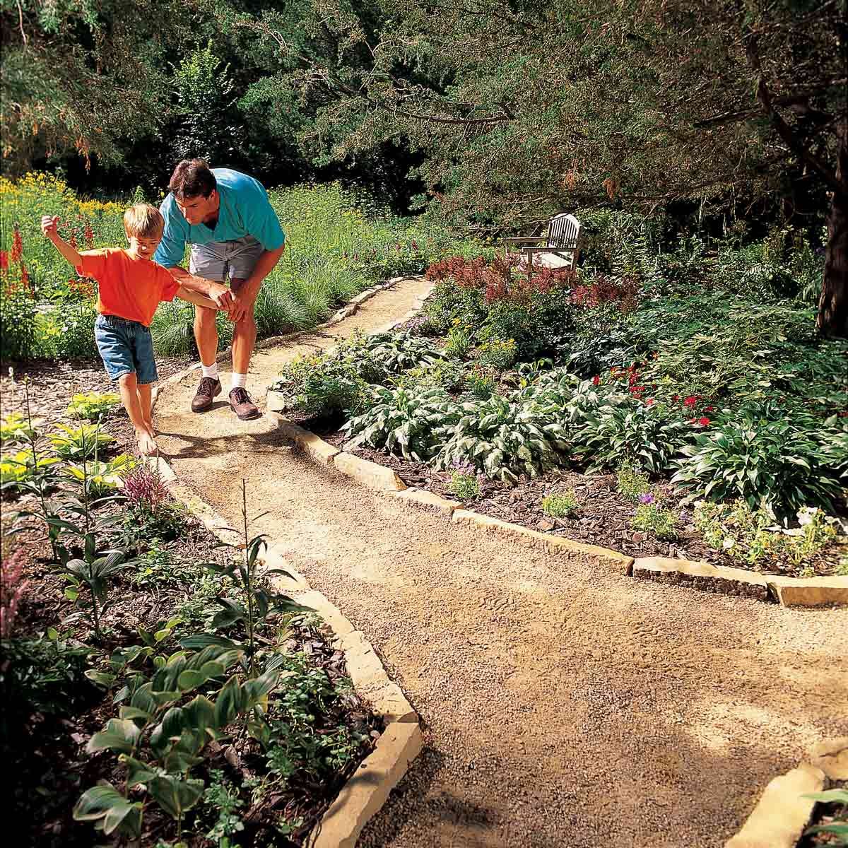 Borders and edging for walkway landscaping