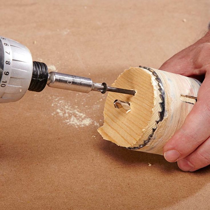 Extract a stuck plug