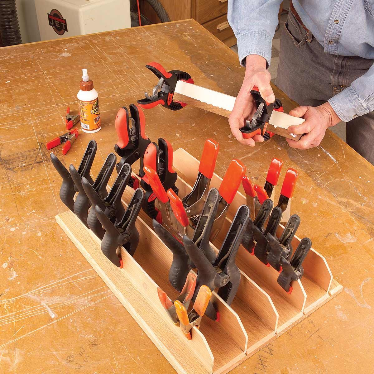 Spring clamp tray