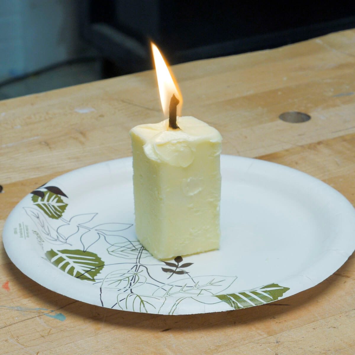 Make an emergency candle