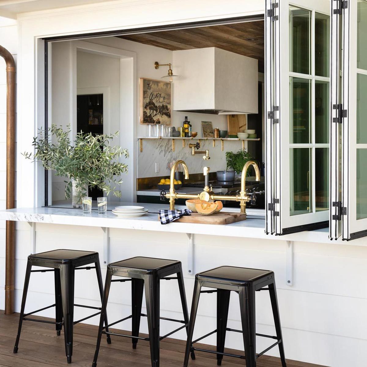 Indoor-outdoor kitchen bar