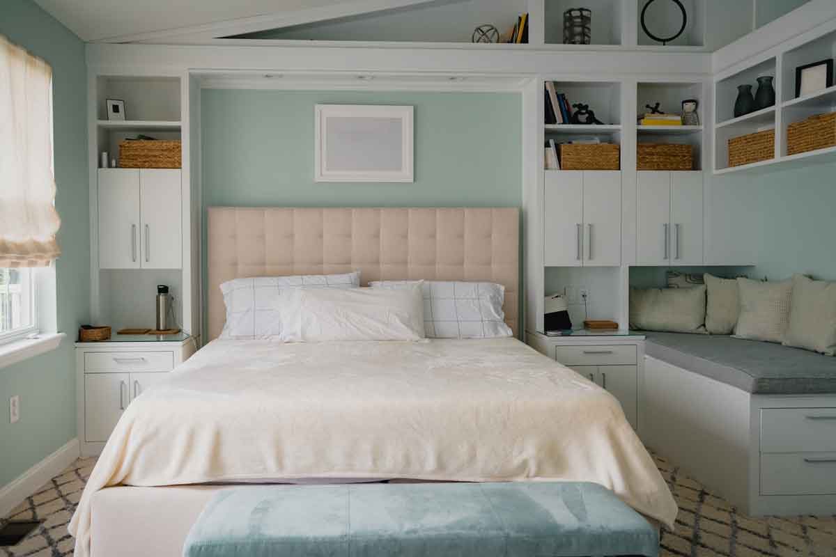 Bedroom remodel ideas for storage space