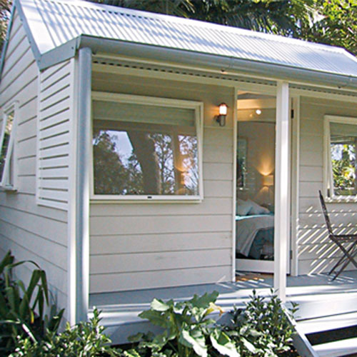 classic beach style cabin 