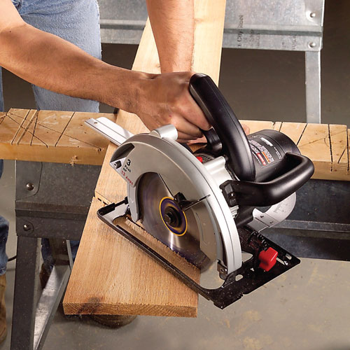 complete a smooth angle cut with a circular saw, handyman magazine