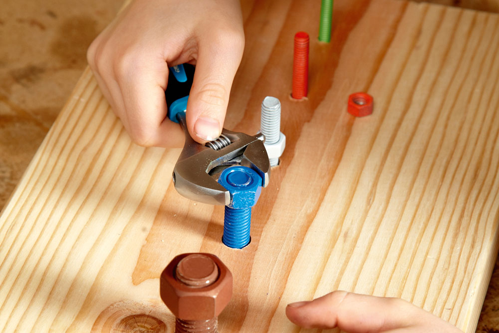 handyman magazine, diy, kids diy, diy build a bolt board, kids using a bolt board