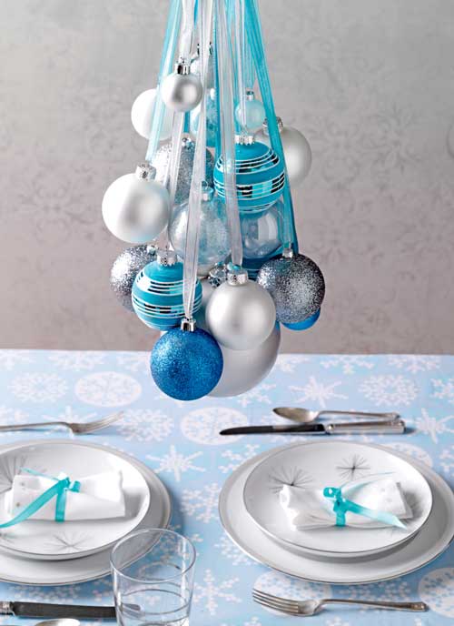 table centrepiece make of christmas baubles, handyman magazine, 