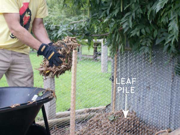 Make a leaf compost bin step 3