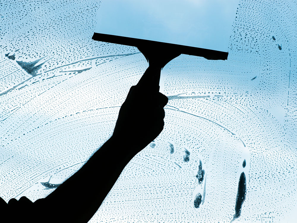 Cleaning windows, Must-read spring cleaning articles, 