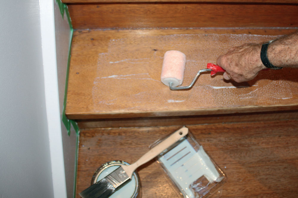 Applying a finish to a timber staircase