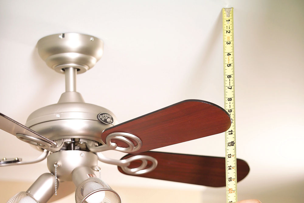 Aligning the blades of a ceiling fan